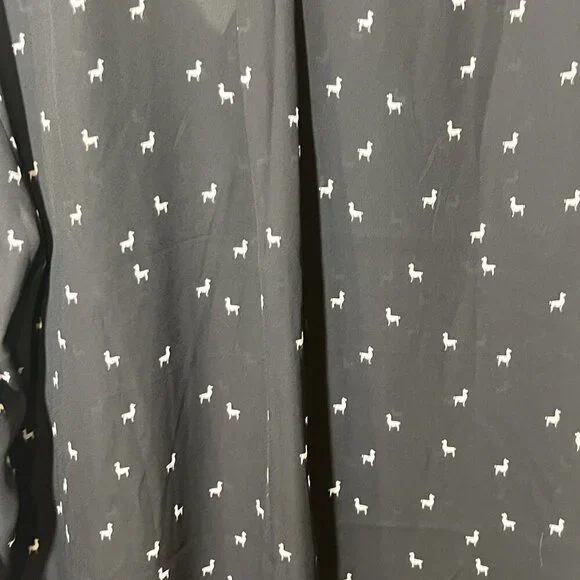 Banana Republic Womens Black Button-Up blouse Shirt With White Llama Print XL - Picture 6 of 6